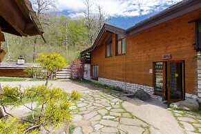Velia Guesthouse