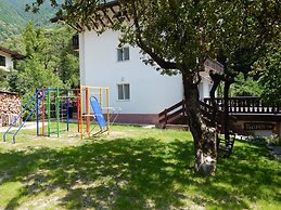 Velia Guesthouse