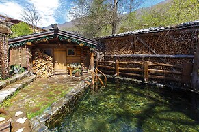 Velia Guesthouse