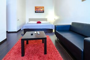 Rent Kiev Lva Tolshtoho Square