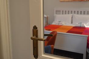 Bed, Book & Breakfast Landolina