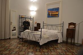 Bed, Book & Breakfast Landolina