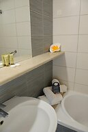 Kalydna Island Hotel