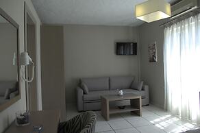 Kalydna Island Hotel