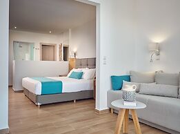 Cavo Orient Beach Hotel