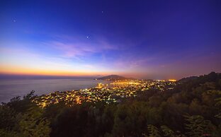 Cavo Orient Beach Hotel