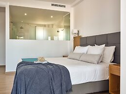 Cavo Orient Beach Hotel