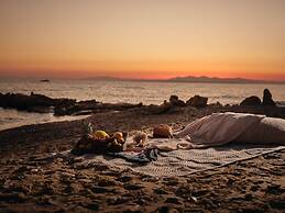 Cavo Orient Beach Hotel