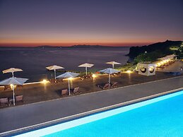 Cavo Orient Beach Hotel