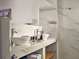 Cavo Orient Beach Hotel