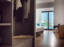 Cavo Orient Beach Hotel