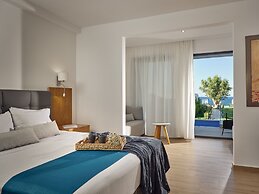 Cavo Orient Beach Hotel