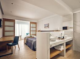 Cavo Orient Beach Hotel