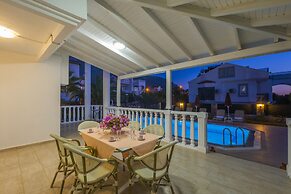 Infinity Civan Villa