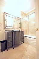 Water Street and HarborGate Condos