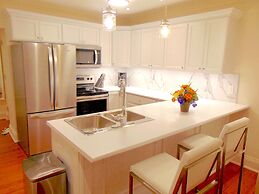 Water Street and HarborGate Condos