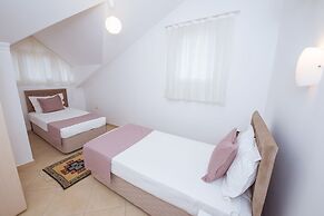 Infinity Olympia Apartments