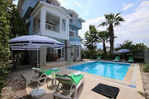 Infinity Mavi Villa
