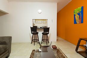 The Embassy Luxury Apt Crystal Towers II