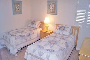 Atlantic View 101 2 Bedroom Condo by RedAwning