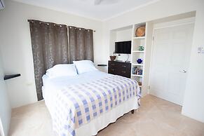 The Bailey's New Kingston Suites