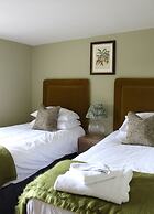 The Peacock at Barlow