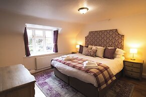 The Peacock at Barlow