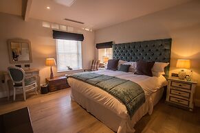 The Peacock at Barlow