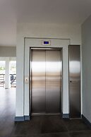 Kingston Luxury Guest Apt at Sullivan