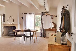 A La Maison