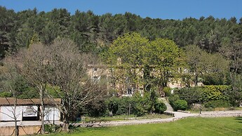 A La Maison