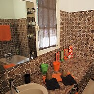 A La Maison