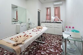 Zephyr Hotel Club Resort and Spa