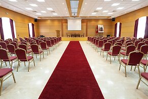 Zephyr Hotel Club Resort and Spa