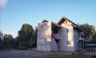 Shanti-Retreat Hotel