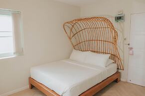 Shanti-Retreat Hotel