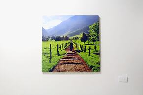 Zona C Apartment by Parceros Group