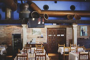 Hotel Restaurante La Bodega