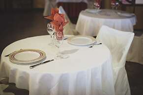 Hotel Restaurante La Bodega