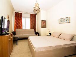 ApartLux Kremlyovskaya