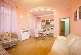 Apartlux on Tverskaya Street