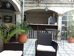 Hotel San Cris