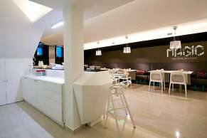 Hotel Magic - RNET 3505