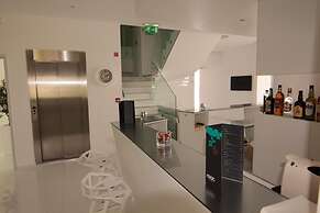 Hotel Magic - RNET 3505