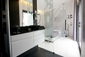 Hotel Magic - RNET 3505