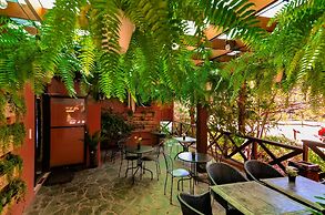 Hotel Rancho Constanza