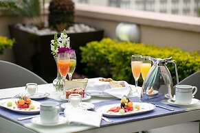 Marquis Sky Suites
