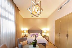 Marquis Sky Suites