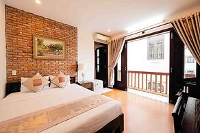 B'Lan Riverside Villa