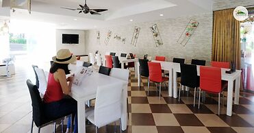 Phukaew Resort & Adventure Park